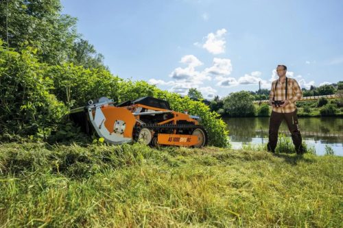 AS-MOTOR AS 1000 Ovis RC távirányítású szárzúzó