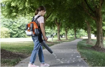 HUSQVARNA JÁTÉK HÁTI BUBORÉKFÚJÓ