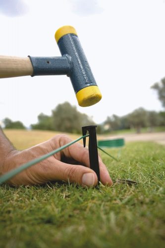 HUSQVARNA KÖZEPES TELEPÍTŐ KÉSZLET ROBOTFŰNYÍRÓHOZ 967972201